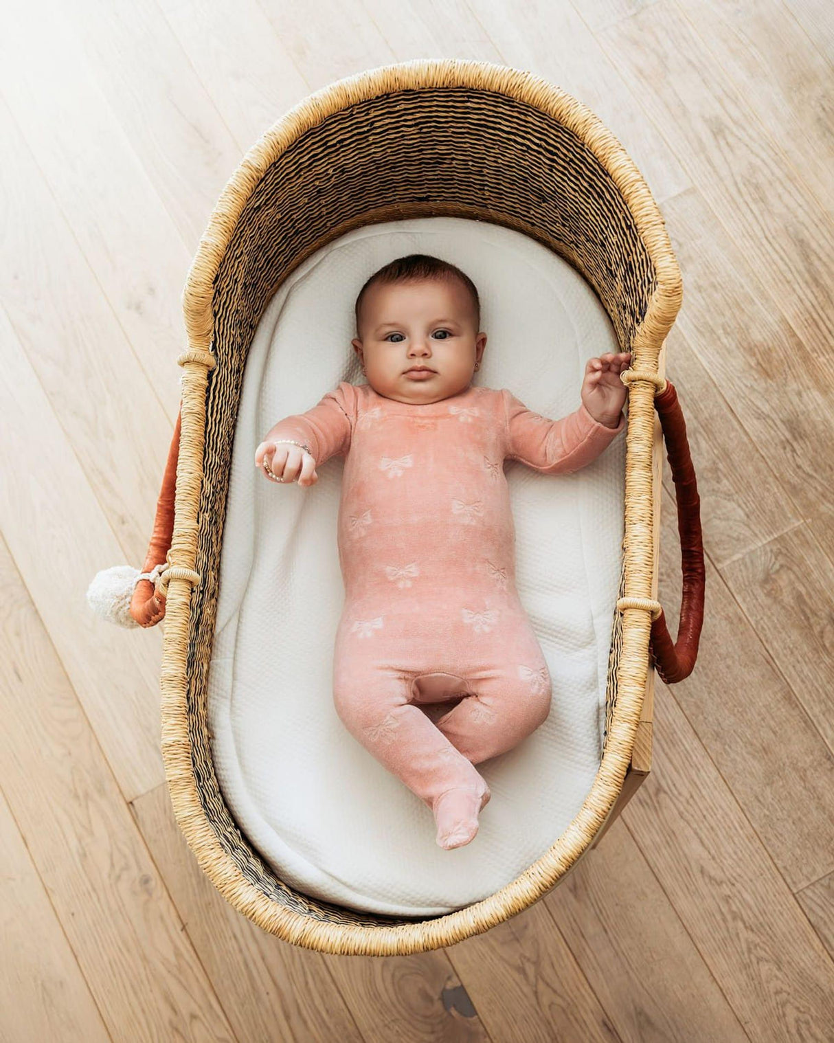 MiniMoi by Memoi Baby Girls Embossed Bows Velour Footie - IAA09610 MiniMoi by Memoi Baby Girls Embossed Bows Velour Footie - IAA09610