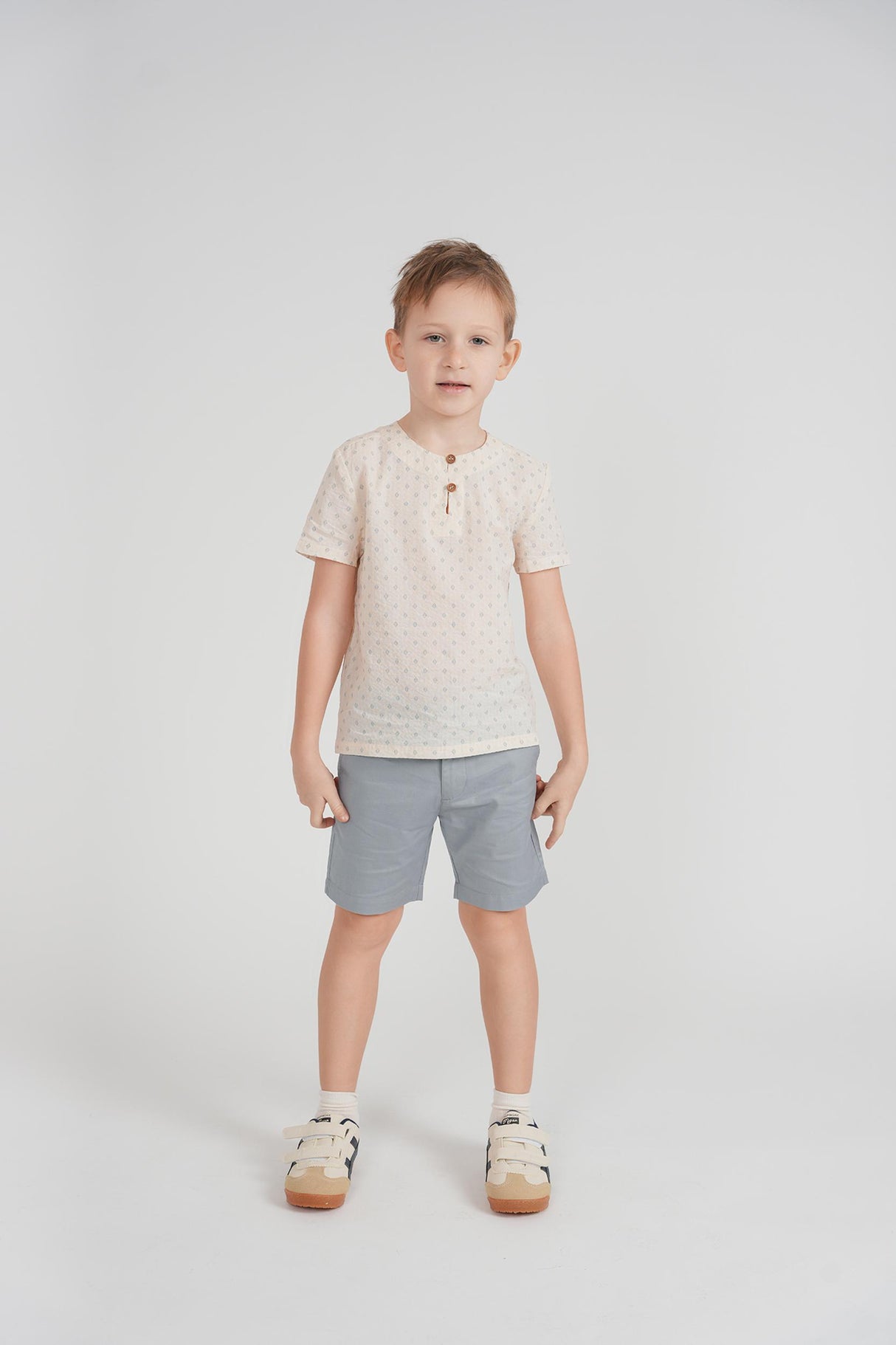 Space Gray Boys Printed Gauze Short Sleeve Dress Shirt - SB6CY2864T Space Gray Boys Printed Gauze Short Sleeve Dress Shirt - SB6CY2864T