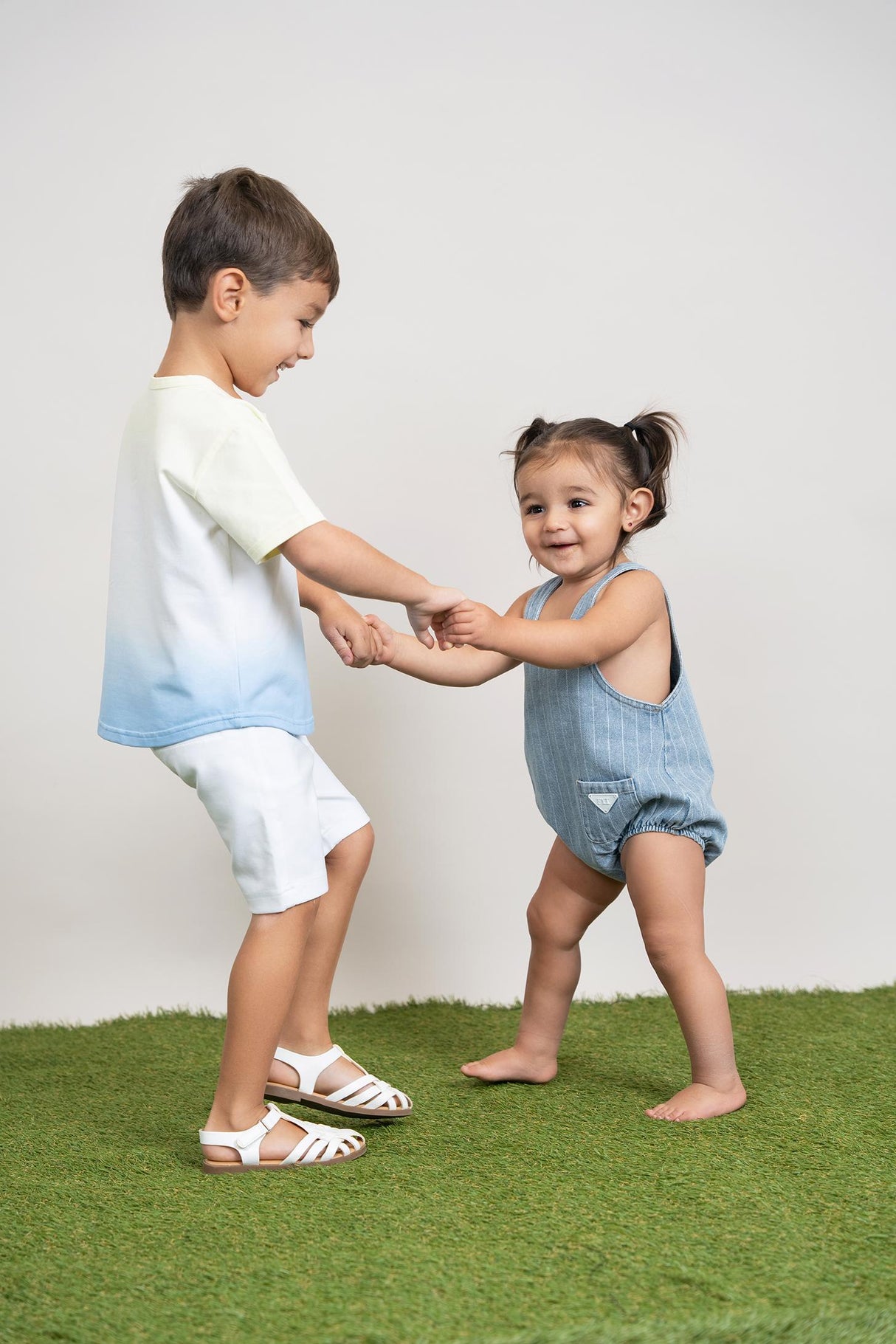 FYI Baby Boys Girls Striped Denim Bubble Romper - SB5CP7133O FYI Baby Boys Girls Striped Denim Bubble Romper - SB5CP7133O