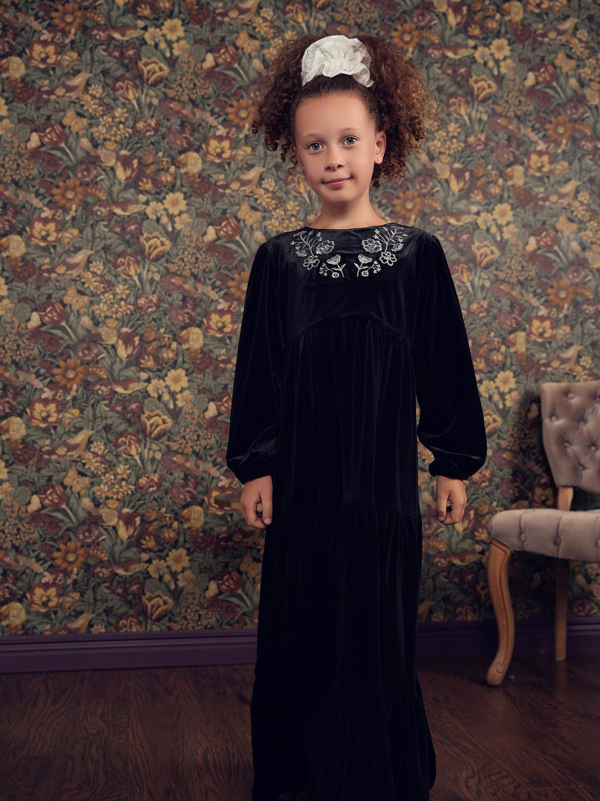 Teela Girls Embroidered Velour Robe - 21-308 Teela Girls Embroidered Velour Robe - 21-308