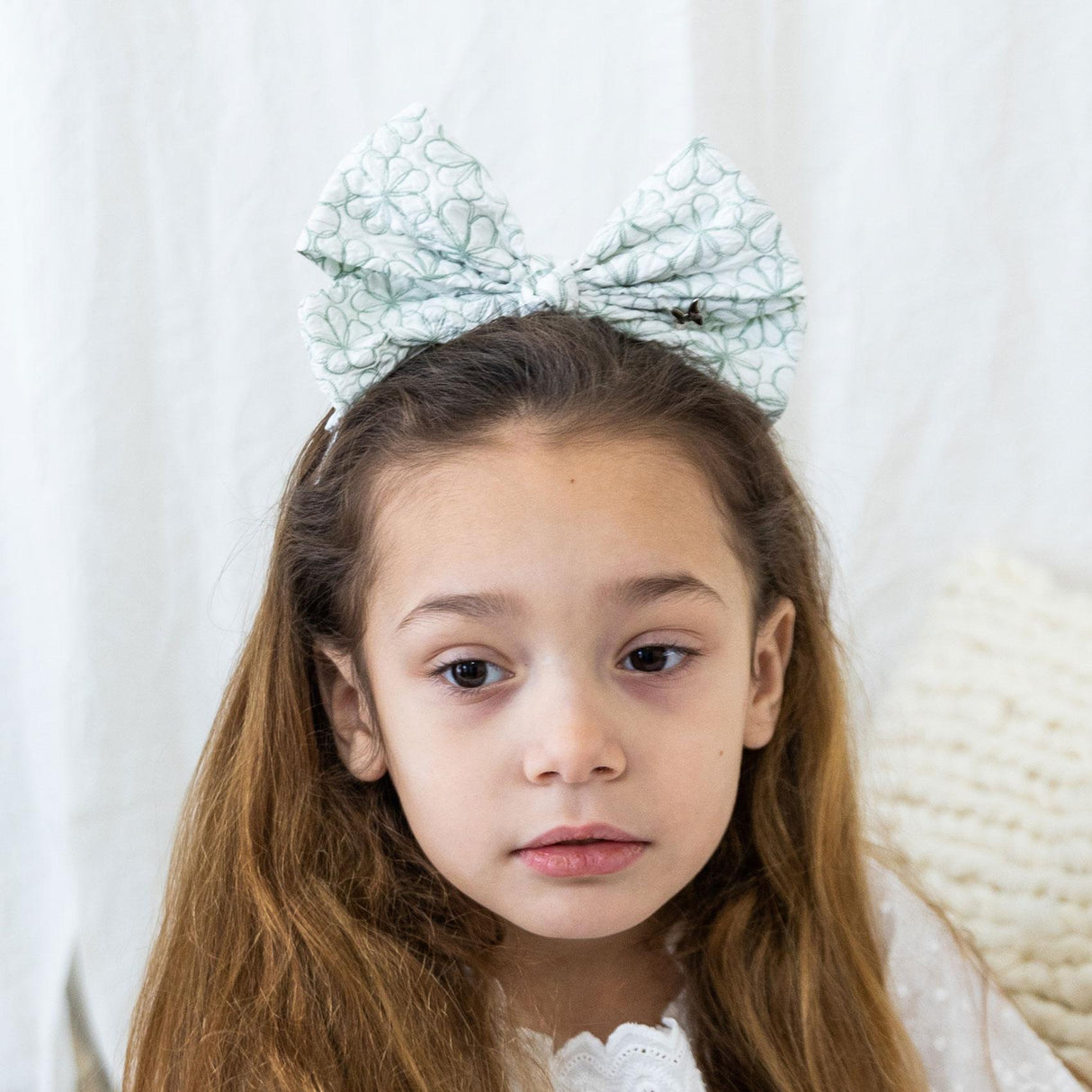 Arabelle Girls Floral Headband - 2057 Arabelle Girls Floral Headband - 2057