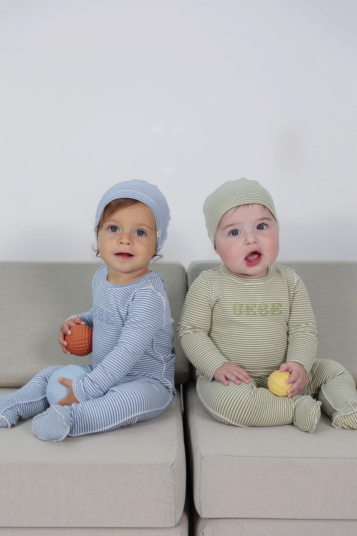Fragile Baby Boys Girls Striped Footie & Beanie Set - WB5CP7219A Fragile Baby Boys Girls Striped Footie & Beanie Set - WB5CP7219A