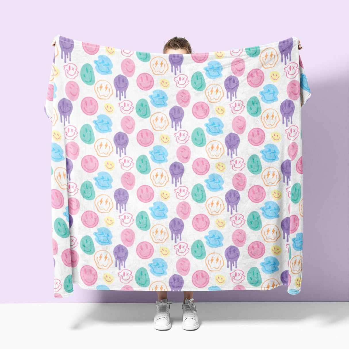 Top Trenz Smiley Fuzzy Throw Blanket - BLANK-SMILE7