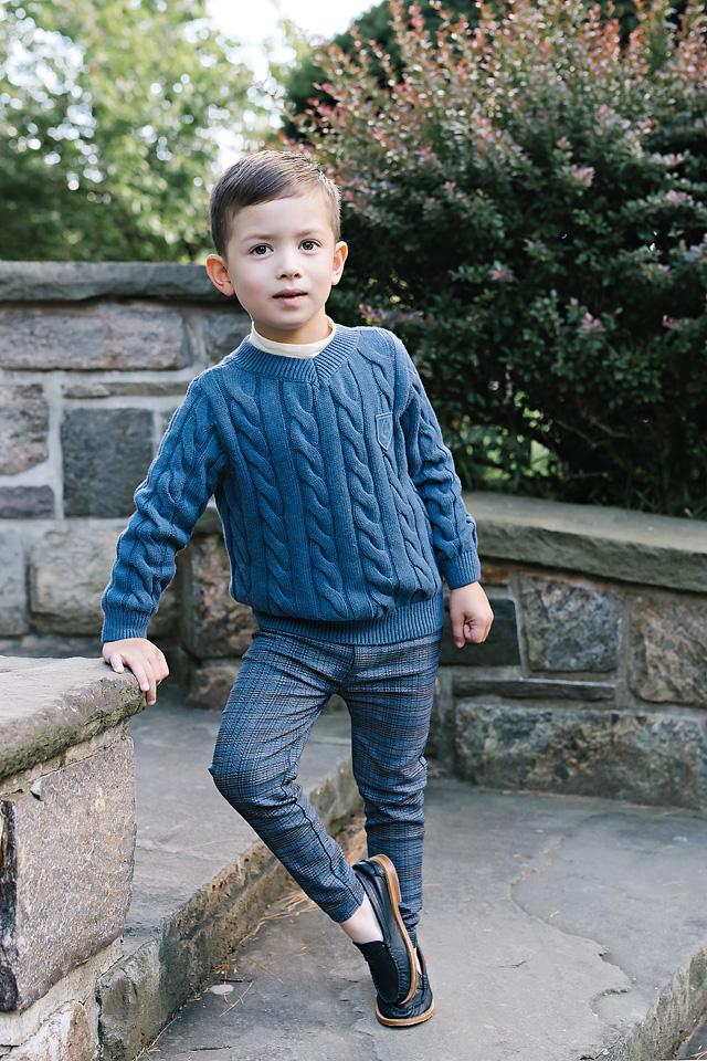 Analogie by Lil Legs Signature Collection Boys Chunky V-neck Sweater - AF26S529