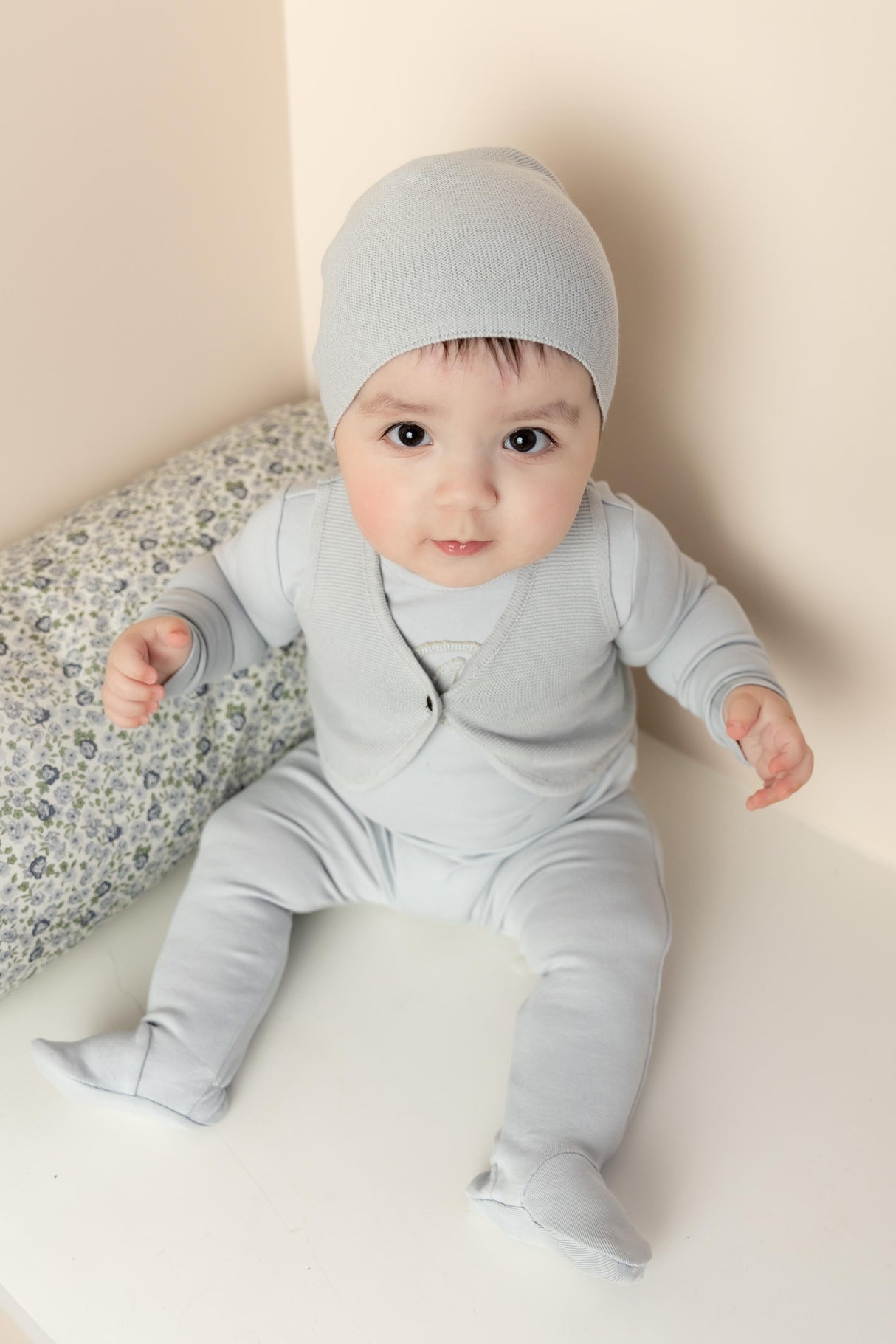 Bee & Dee Baby Boys Girls Knit Applique Cotton Stretchie, Vest, Bonnet Set - IKA
