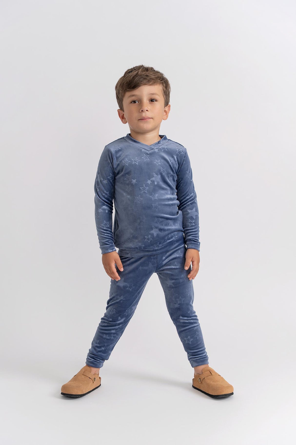 Whipped Cocoa Boys Girls Embossed Stars Velour Pajamas - WB5CY2837E