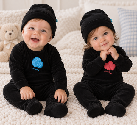 LayLay Baby Boys Girls Puffed Shape Velour Footie & Beanie Set - W26-168B